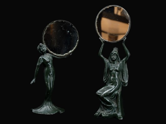 beeldjes-met-spiegel